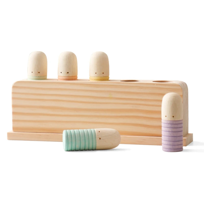 Montessori Farb- & Sprungspiel aus Holz – Lernen durch Bewegung & Spaß