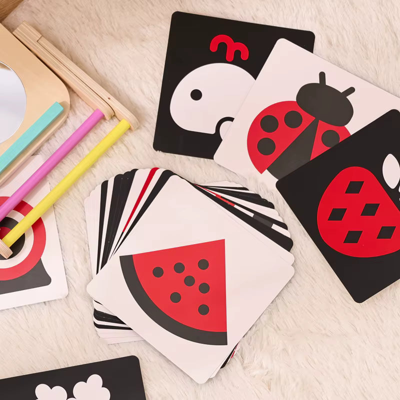 Montessori Spiegel & Kontrastkarten – Visuelle Stimulation für Babys