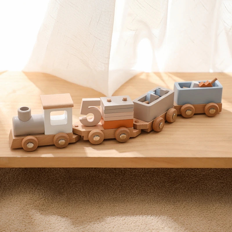 Montessori Holzeisenbahn – Lernspaß & Dekoration